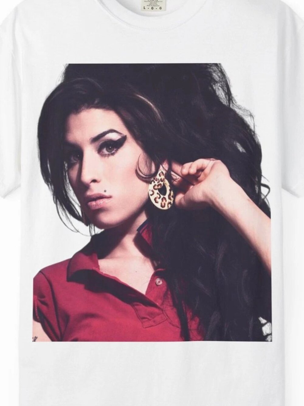 Winehouse Portrait T-Shirt - Picture 2 of 5